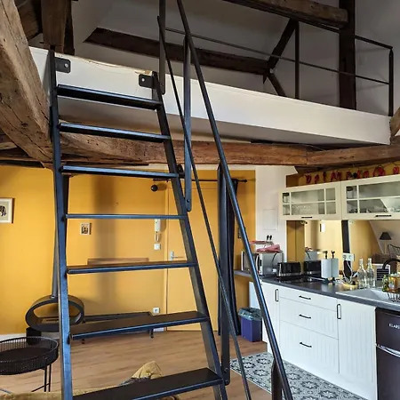 Cosy Centre Apartment Troyes